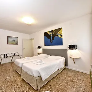 Casa ai Greci - Central apt in Castello Appartamento